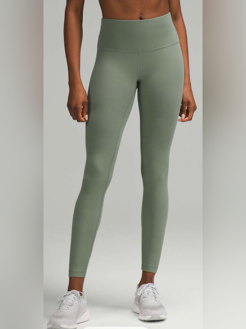Lululemon Wunder Train High-Rise Ribbed Tight 28" NWOT
Grey Eucalyptus